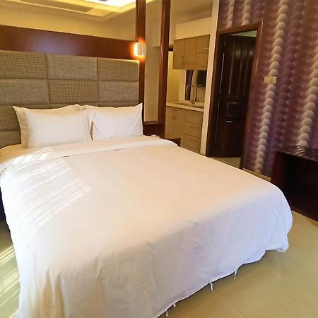 Nascent Gardenia Luxury Suites Dhaka Exterior photo