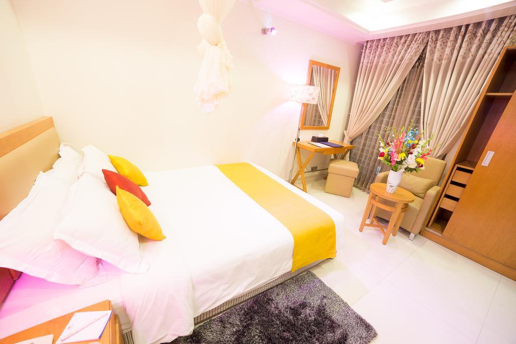 Nascent Gardenia Luxury Suites Dhaka Exterior photo
